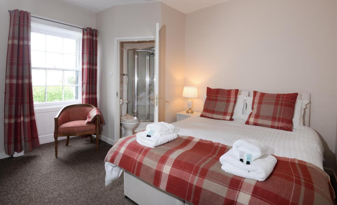 The Waterloo Arms Hotel Chirnside Esterno foto