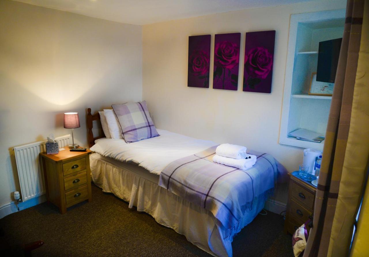 The Waterloo Arms Hotel Chirnside Esterno foto
